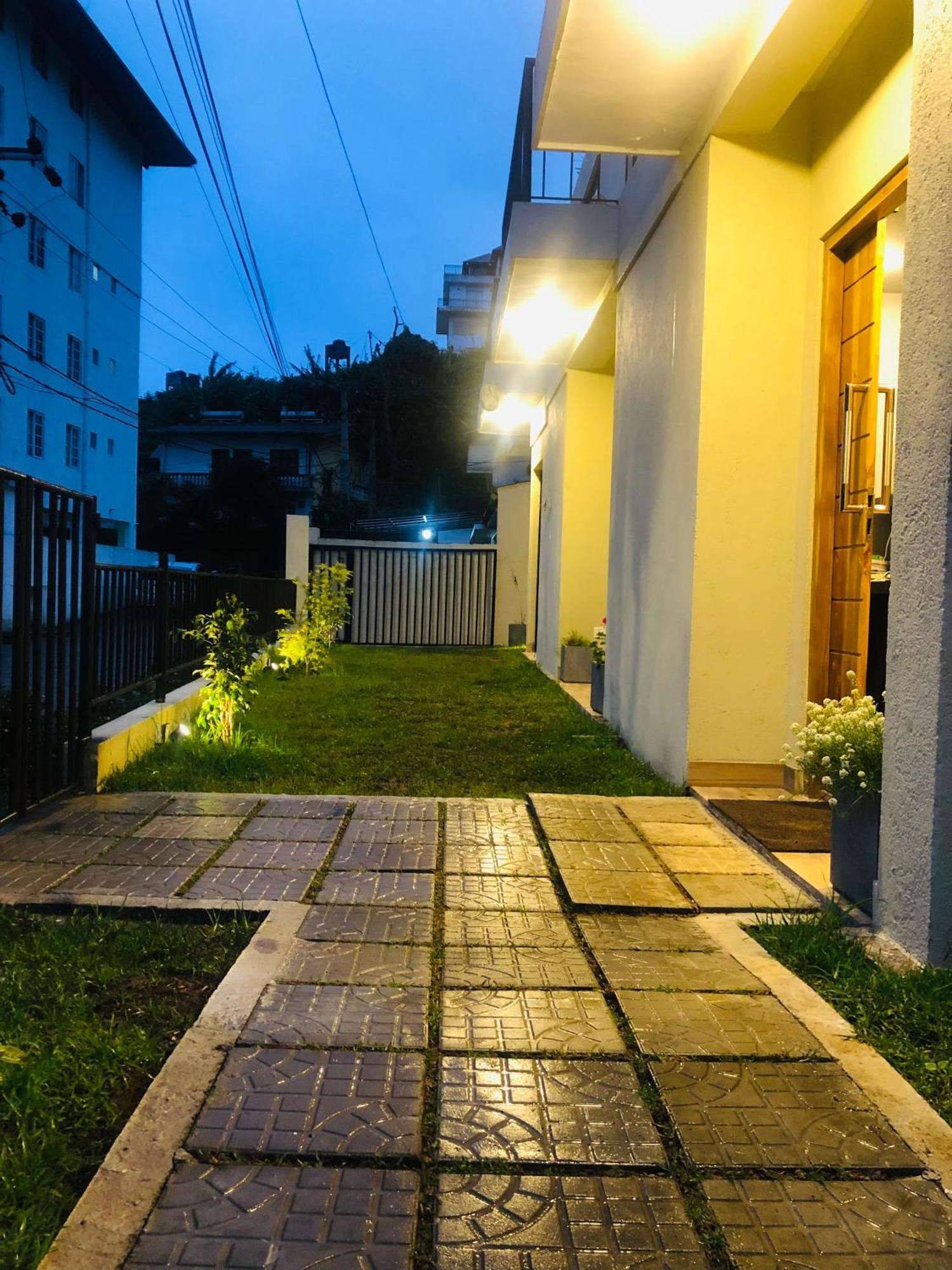 Hotel R21 Nuwara Eliya Zewnętrze zdjęcie