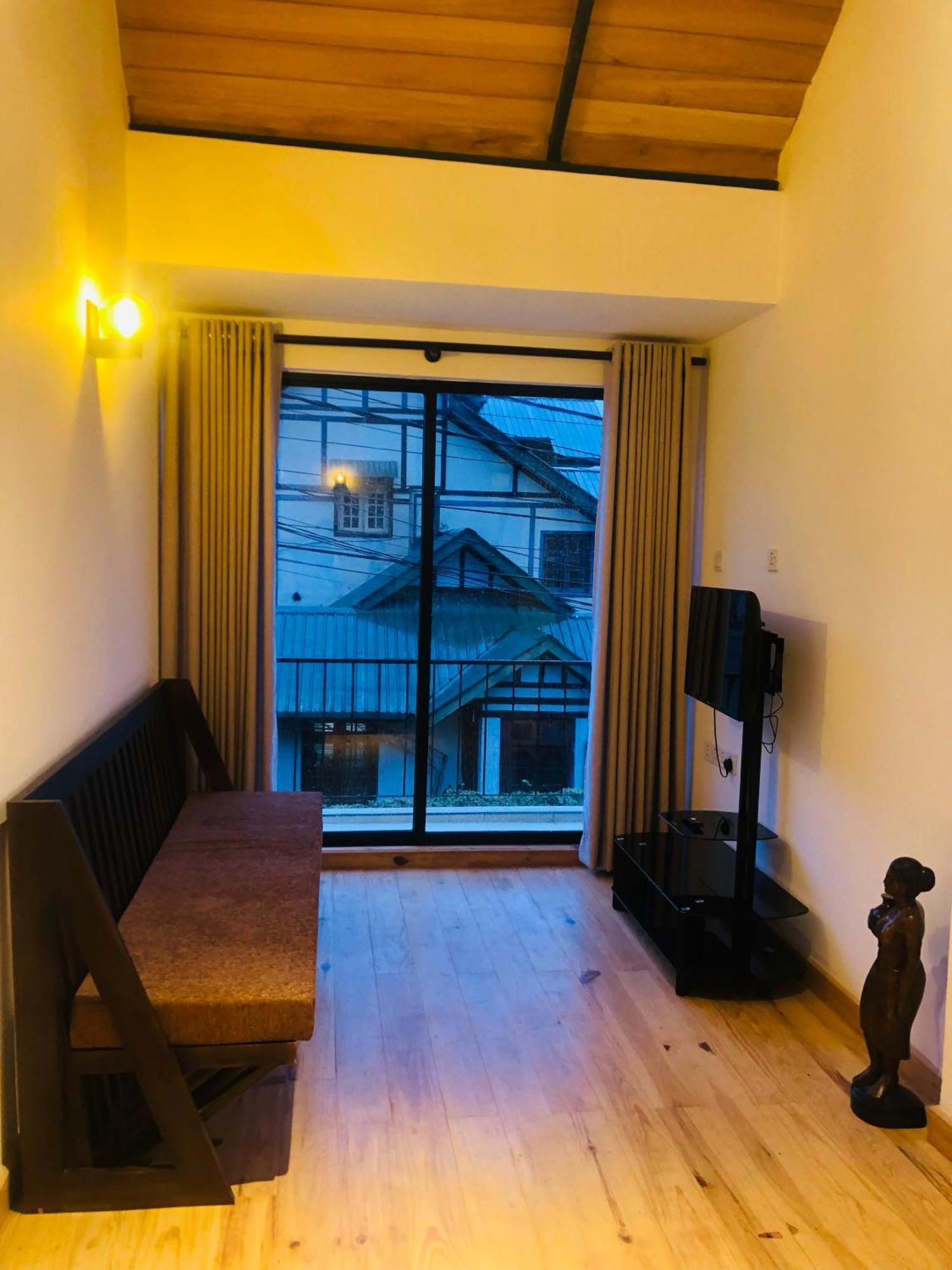 Hotel R21 Nuwara Eliya Zewnętrze zdjęcie